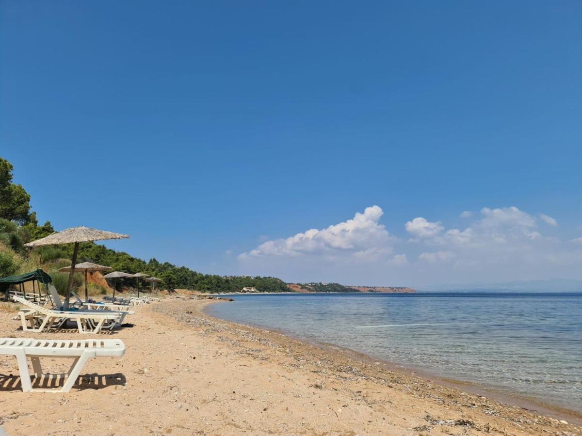 Janis Seaview Villa Nea Fokea Exterior photo